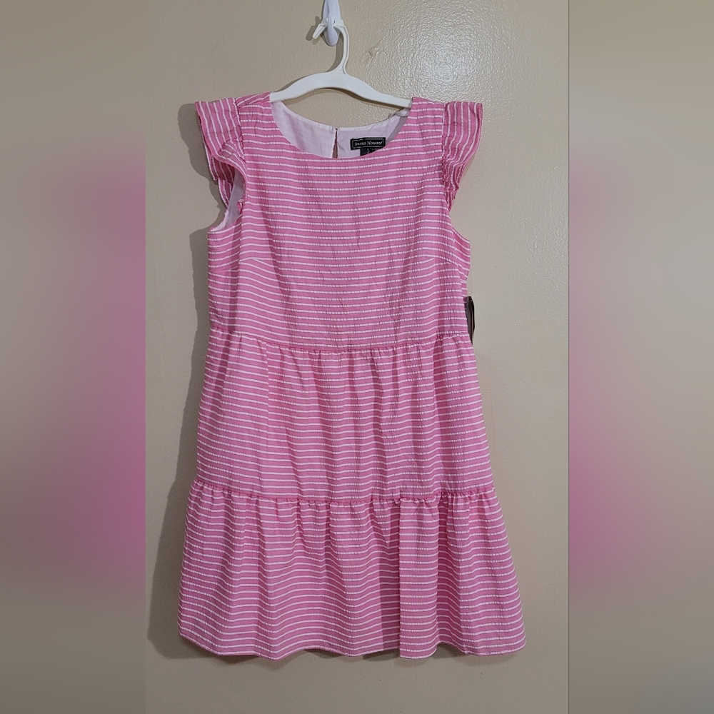 Women dress